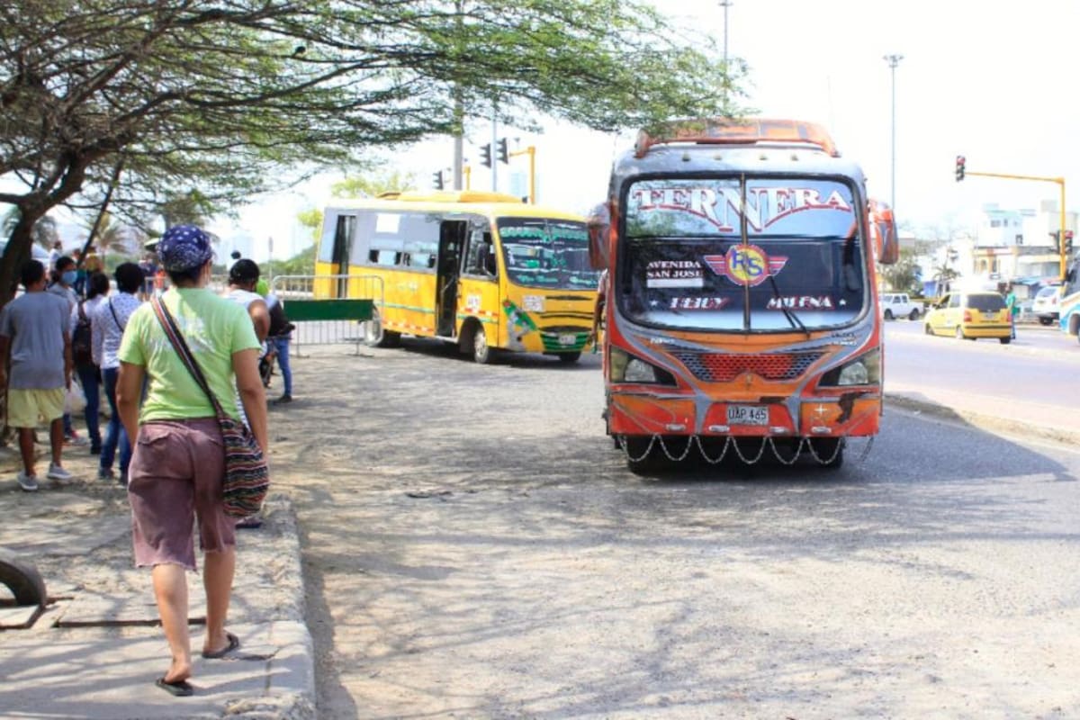 Movilidad: las busetas siguen siendo el medio de transporte más usado en Cartagena