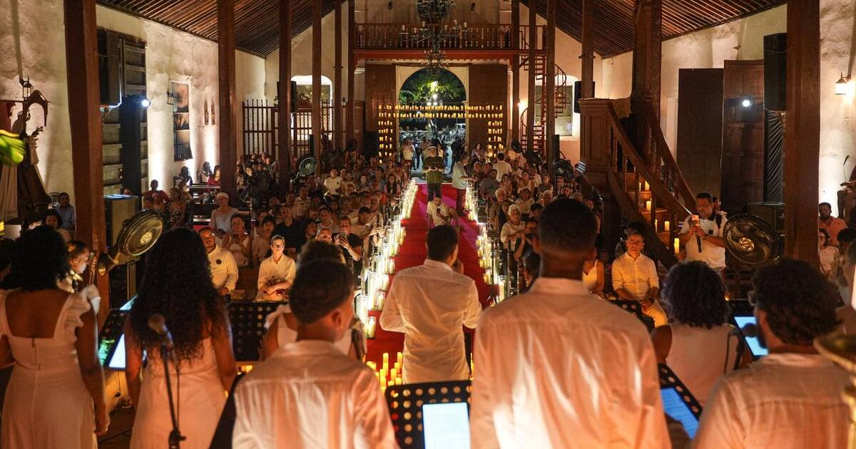 The Concert of Light That Illuminated Mompox with Over 1,000 Candles