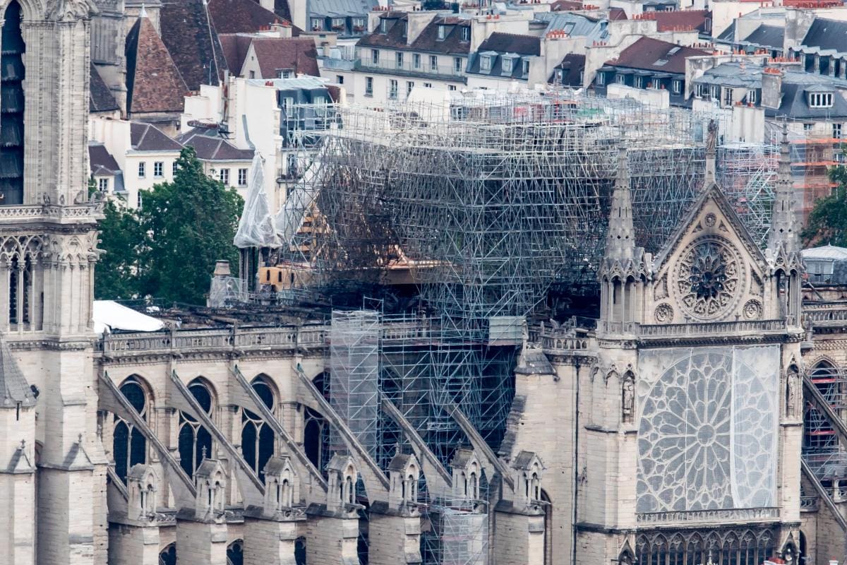 ¿Por qué se incendió Notre Dame? Netflix te cuenta en una miniserie