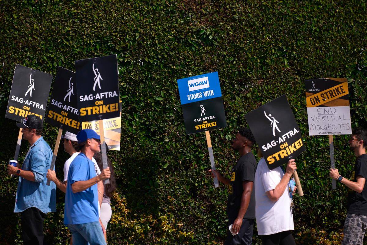 Actores quieren negociar con los estudios de Hollywood, ¿qué proponen?