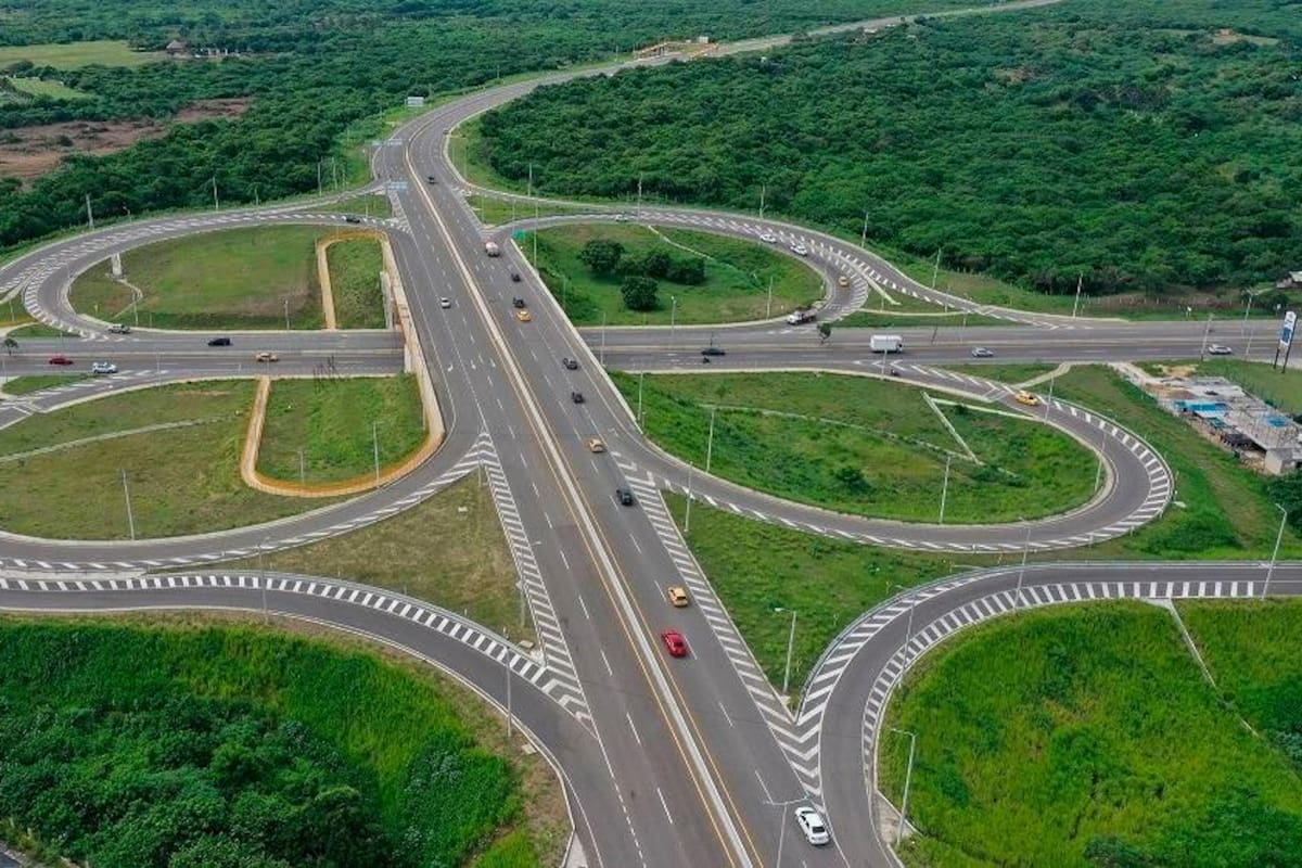 Fluctuación del dólar impactaría proyectos de infraestructura
