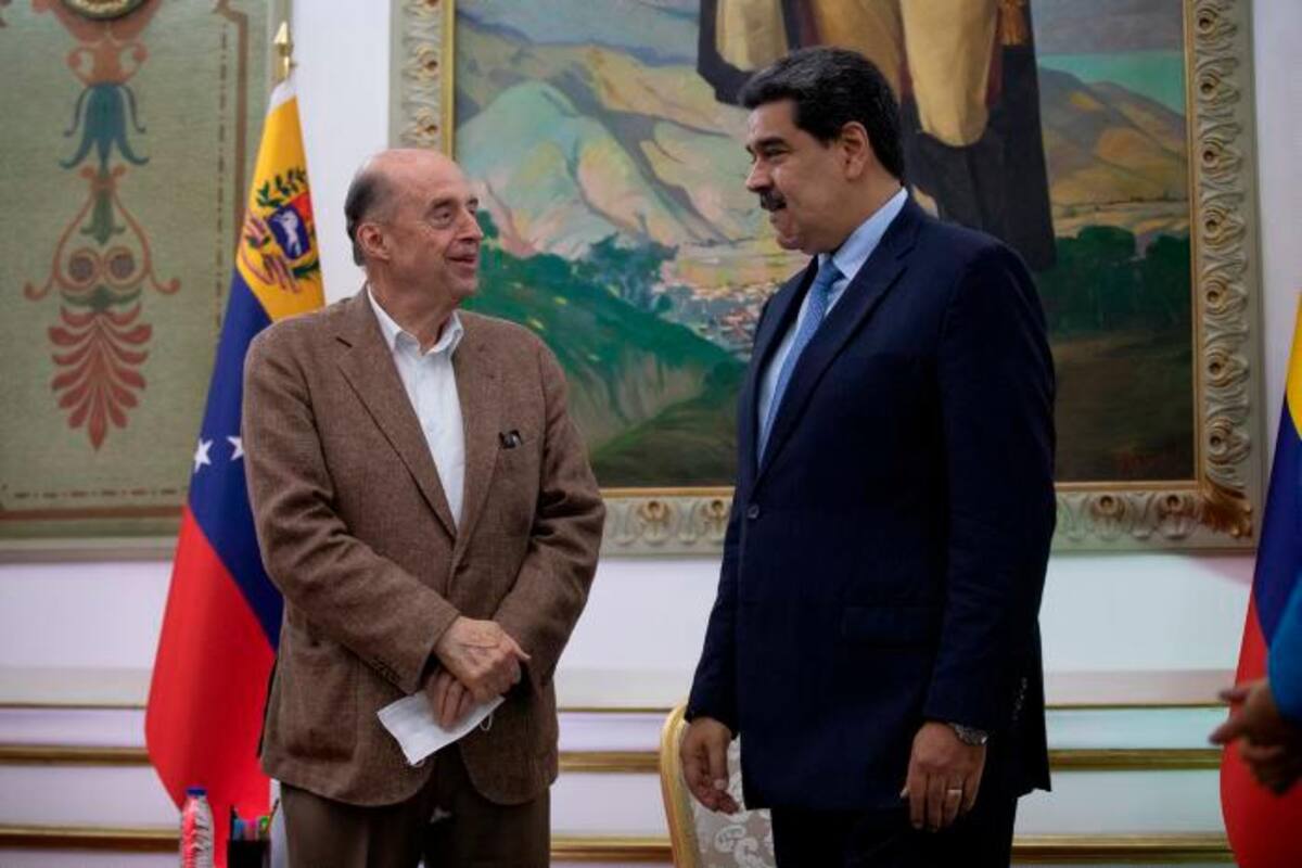 Maduro se reunió con el canciller Álvaro Leyva en Venezuela