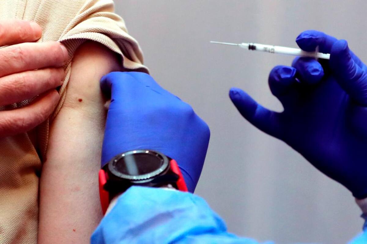 España: no vacunarse puede aumentar 20 veces el riesgo de morir