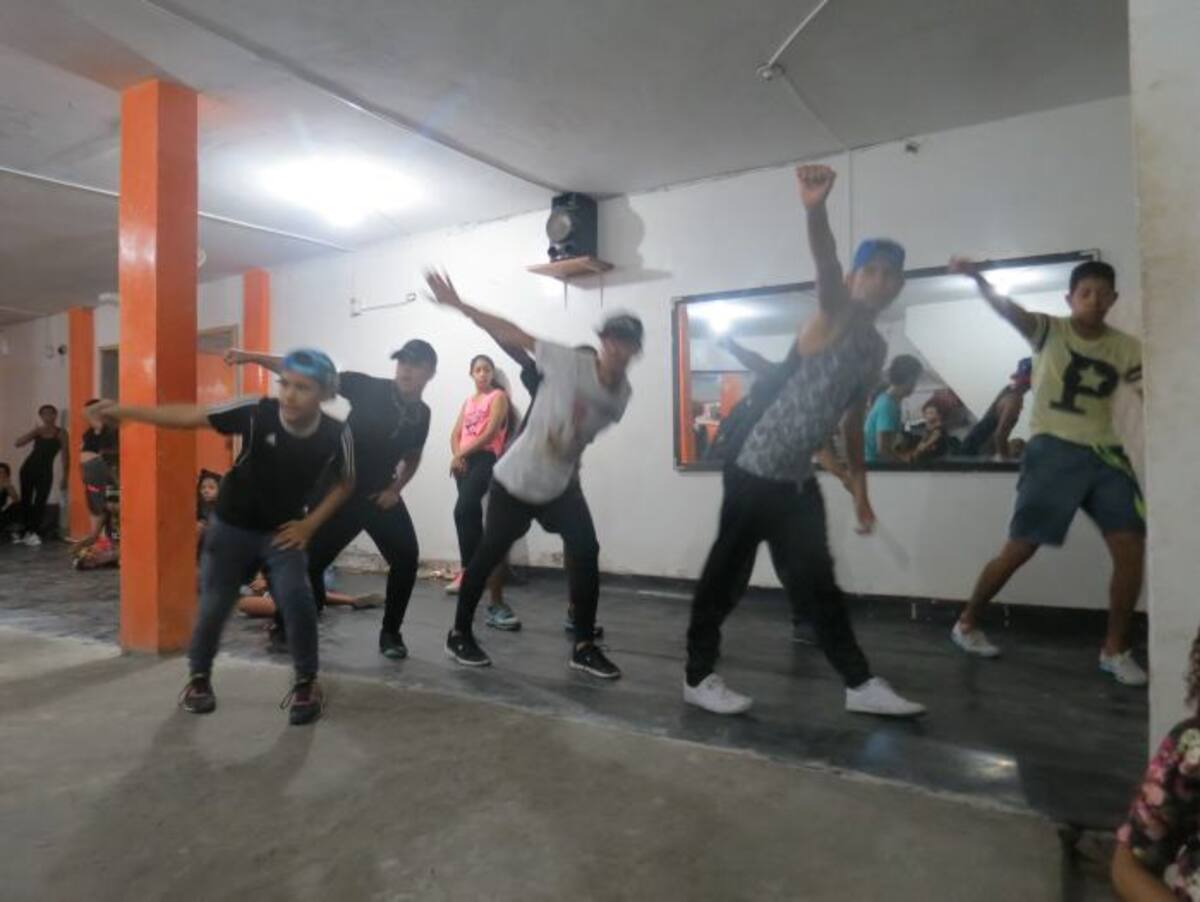 Latin Dance. Andrea Rodríguez