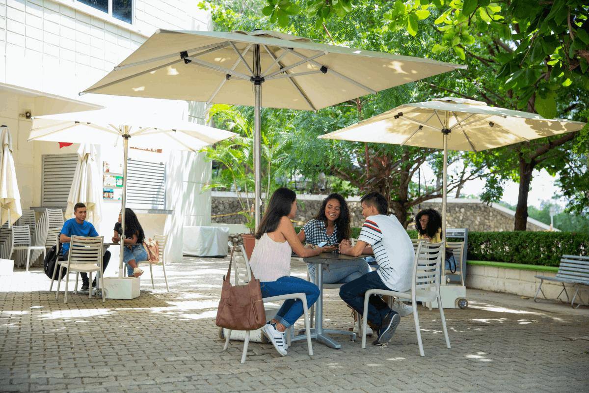 Así puedes condonar hasta el 90% para estudiar especialización en Cartagena