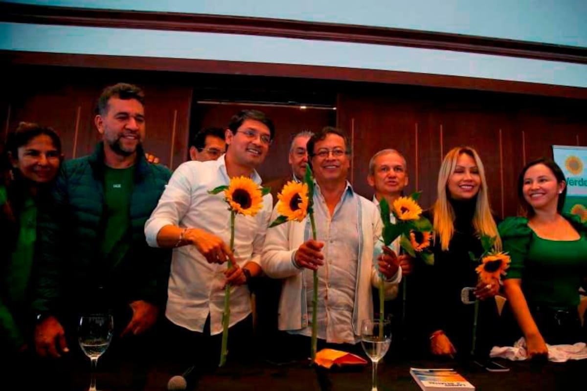 Alianza Verde pediría la cabeza de un ministro para seguir siendo pro Petro