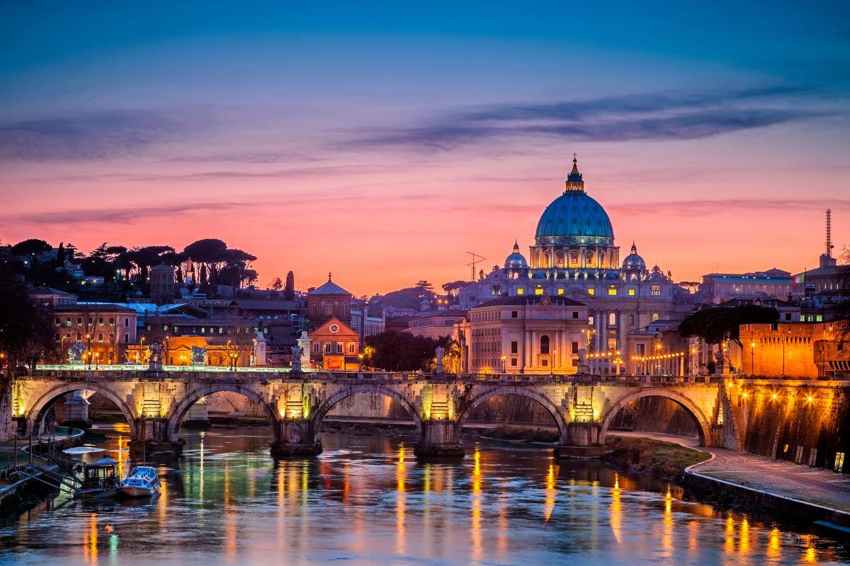 Vaticano: Despedirían a quien rechace la vacuna para COVID