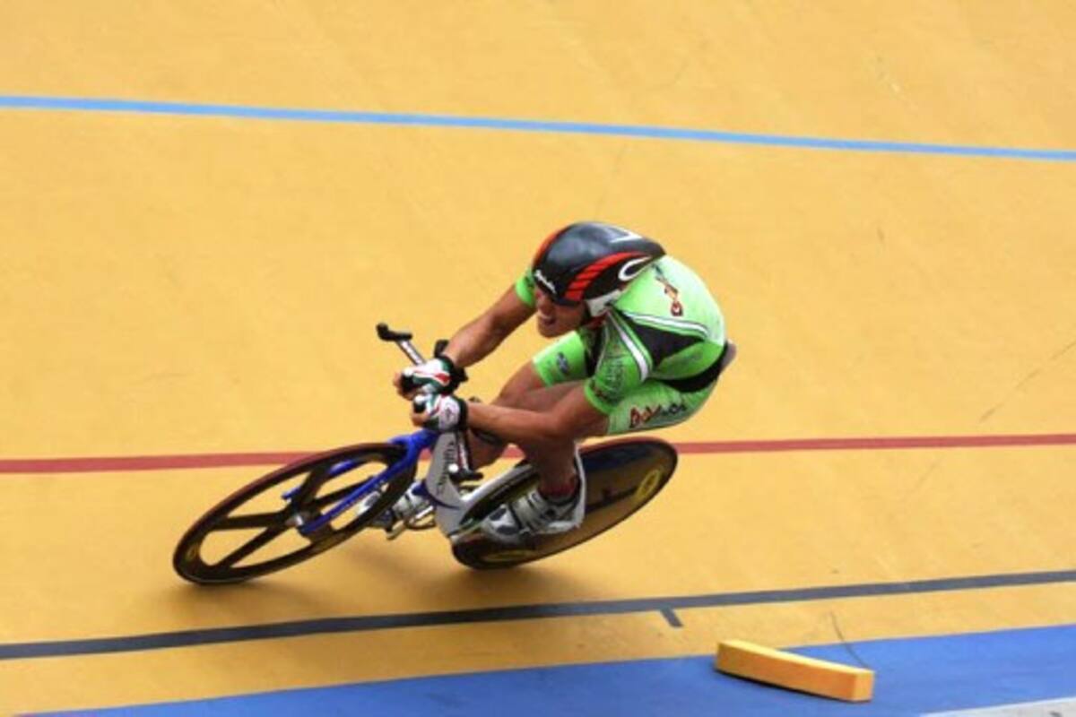 Anderson Parra Cortés (de Sucre) corre por Boyacá en las competencias de Pista de la Federación Colombiana de Ciclismo. CORTESIA