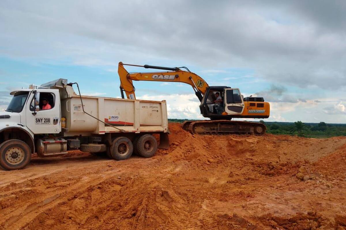 Destinaron 74.878 horas de maquinaria amarilla para a Mojana