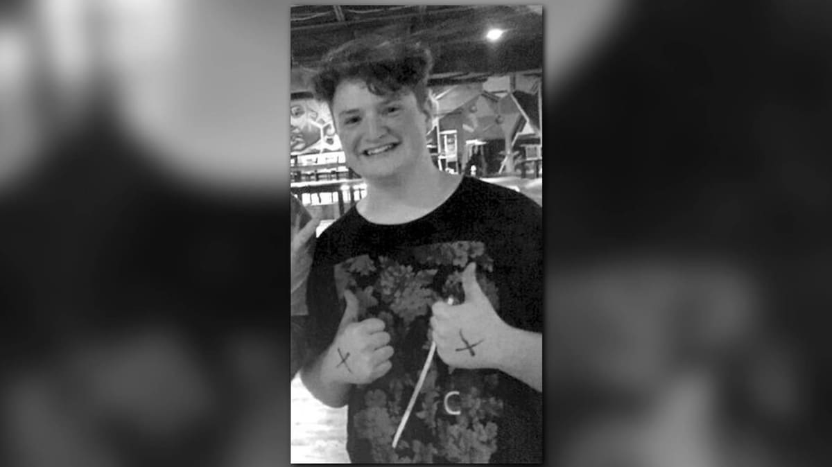 Davis Allen Cripe. Foto publicada por escuela de música a la que Davis Allen asistía.