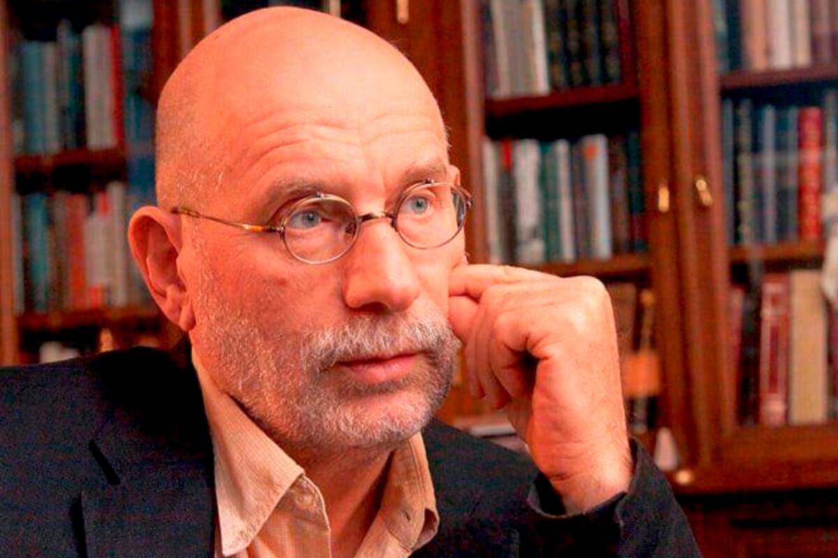 Rusia declara en busca y captura a uno de los escritores contemporáneos rusos más leídos