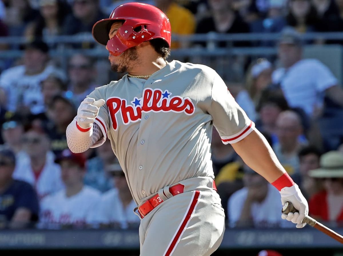 El colombiano Jorge Alfaro fue pieza importante en el sexto triunfo al hilo de los Filis. AP Gene J. Puskar.