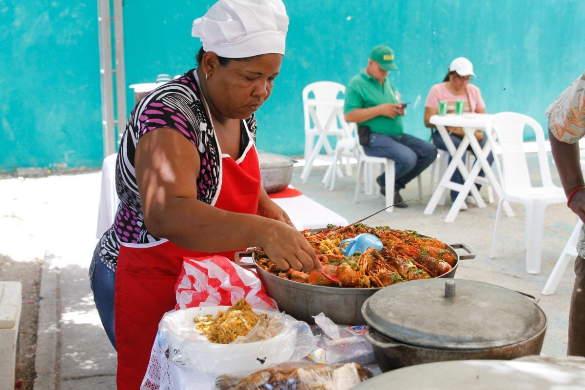 ¡Larga vida a la comida de mar! Festival del Marisco se toma Punta Canoa