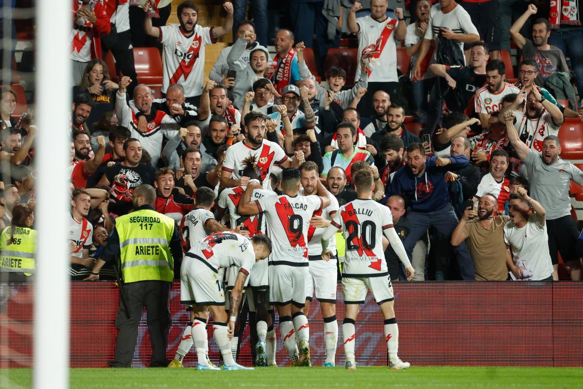 El Rayo Vallecano lo gana en la última, Falcao fue suplente