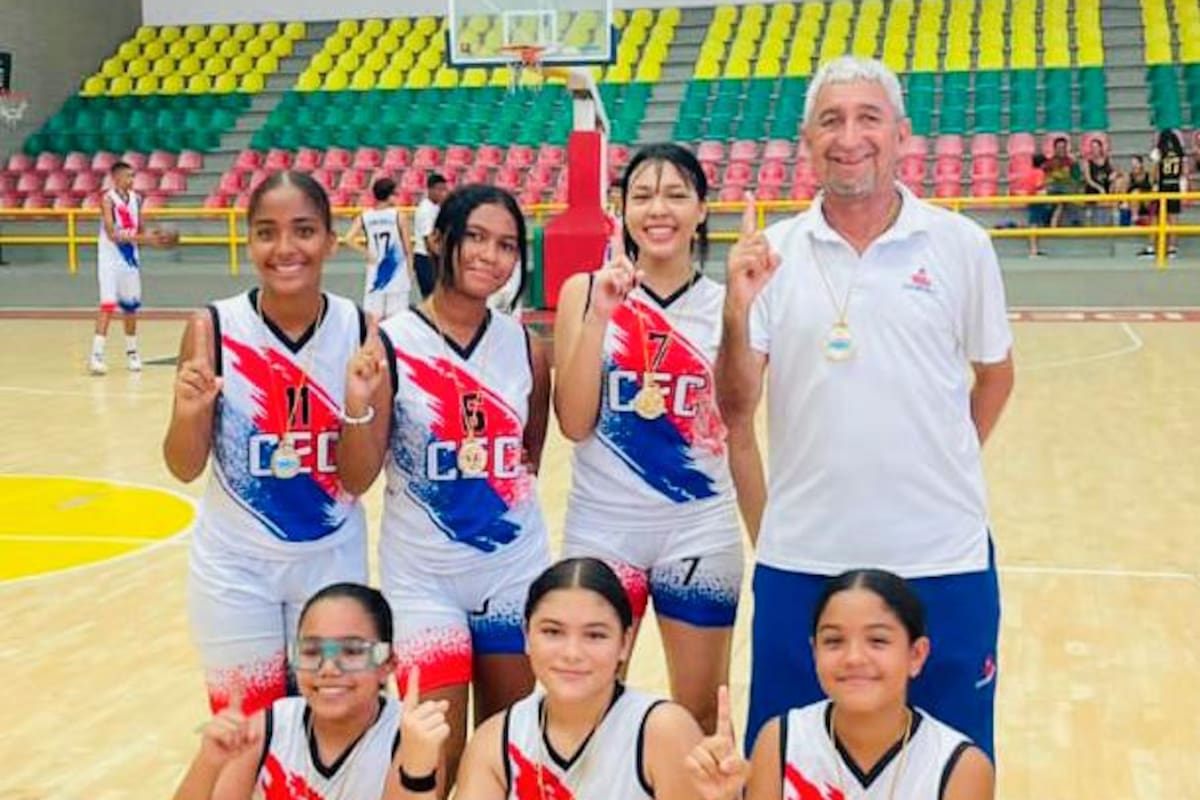 Comfenalco, rey del baloncesto prejuvenil en los Juegos Intercolegiados