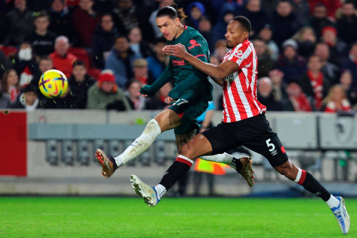 Liverpool sigue con su andar irregular; los “reds” cayeron frente a Brentford