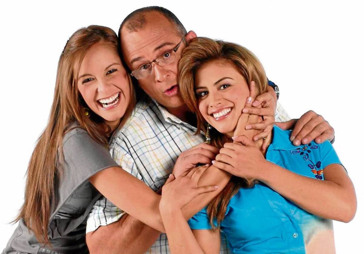 Jota Mario Valencia, cabeza del programa "Muy buenos días".