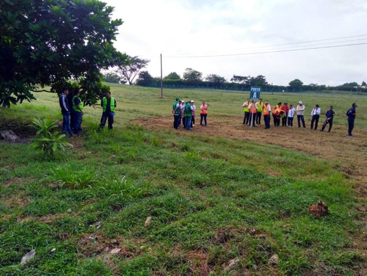 El simulacro contó con la participación de Policía Aeroportuaria, un guía canino y personal técnico Antiexplosivos. Cortesía