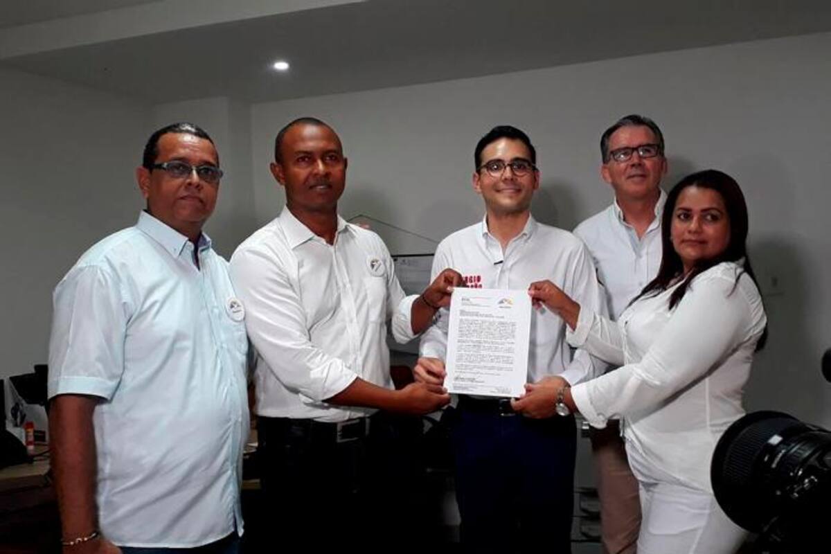 Sergio Londoño inscribe su candidatura a la Alcaldía de Cartagena