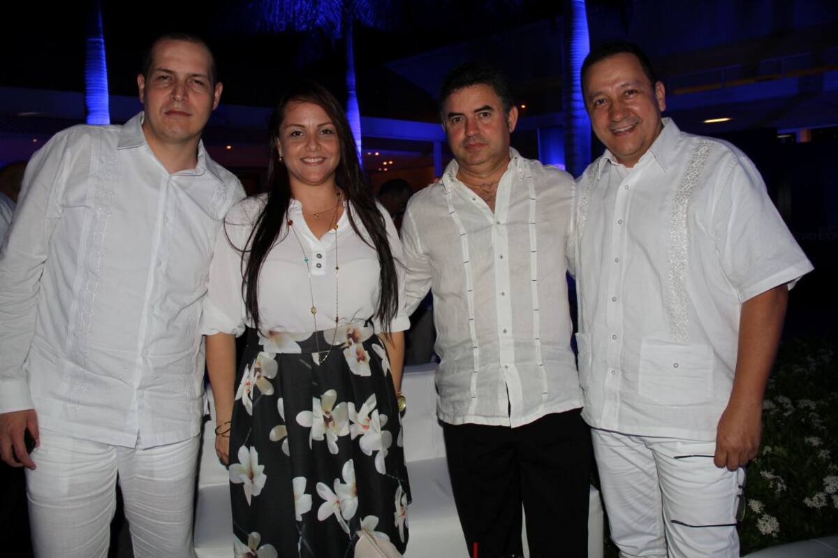 Miguel Gil, Shirley Morán, Miguel Sanchez y Ricardo Celis.