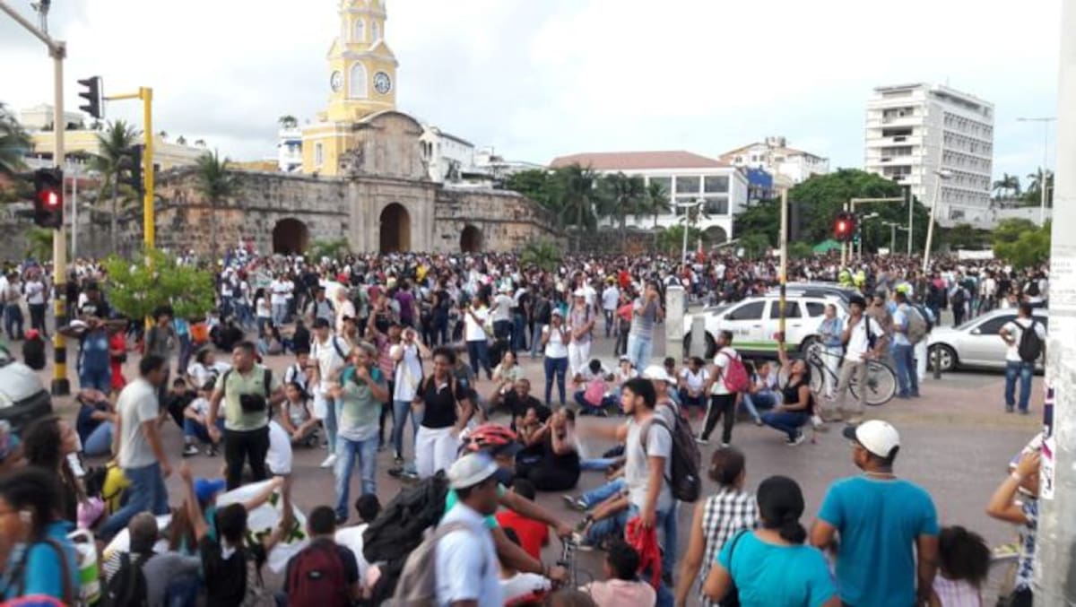 Así transcurrió la marcha de los estudiantes. Oscar Díaz