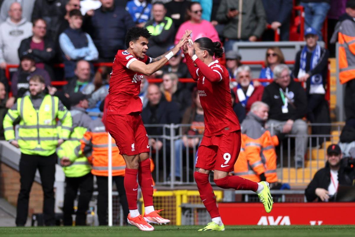 Liverpool, con gol de Luis Díaz, le ganó al Brighton