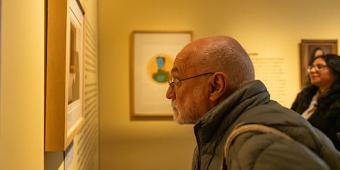 Participar en actividades culturales podría ayudar a retrasar el envejecimiento, según estudio