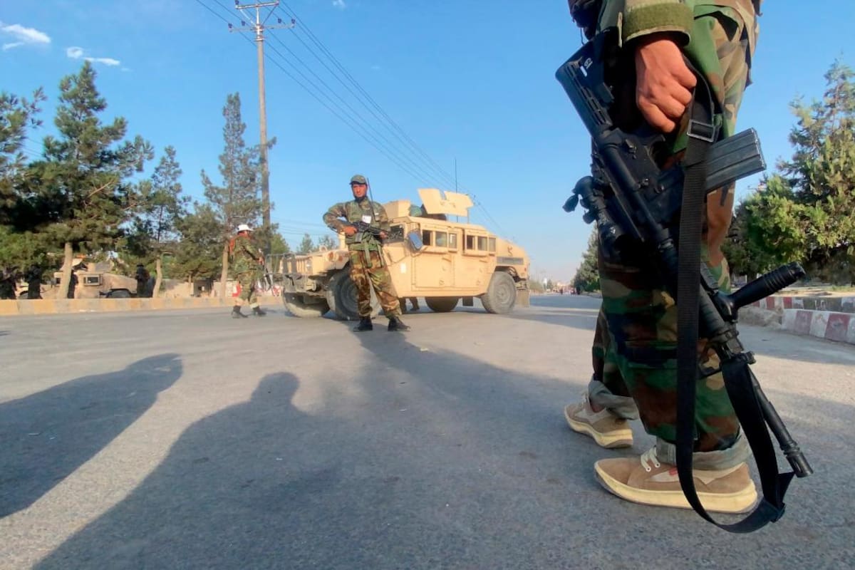 Afganistán: EE. UU. retira tropas mientras talibanes cierran aeropuerto