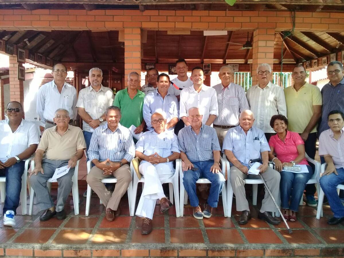Académicos e investigadores arjoneros que aspiran a recuperar la memoria de la población. foto julio castaño