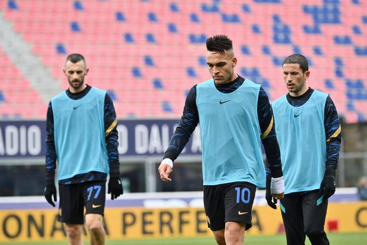 Brote de COVID-19 afecta a las Ligas de Fútbol de Europa