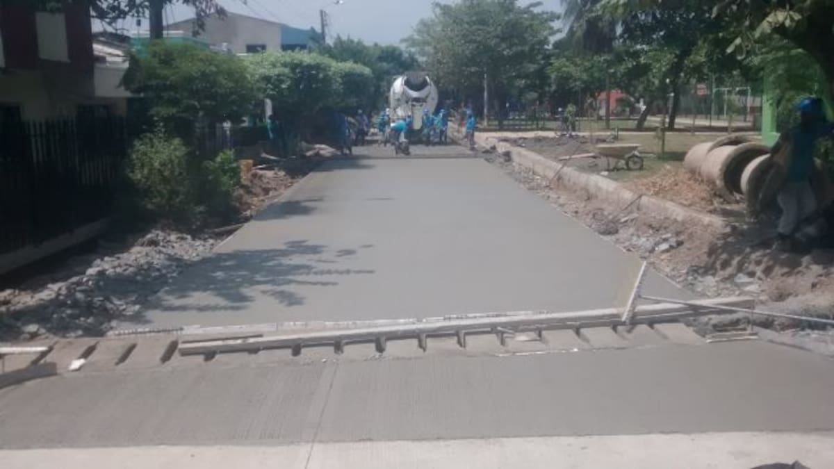 Pavimentación de calles del sur de Montería. Las obras se están ejecutando a través del programa Sur 2032. El Universal.