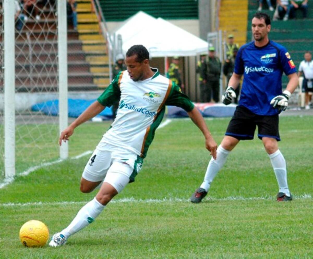 El cartagenero Hugo Soto, marcador de Equidad, estará hoy en el primer juego de la final de la Liga Postobón I. COLPRENSA