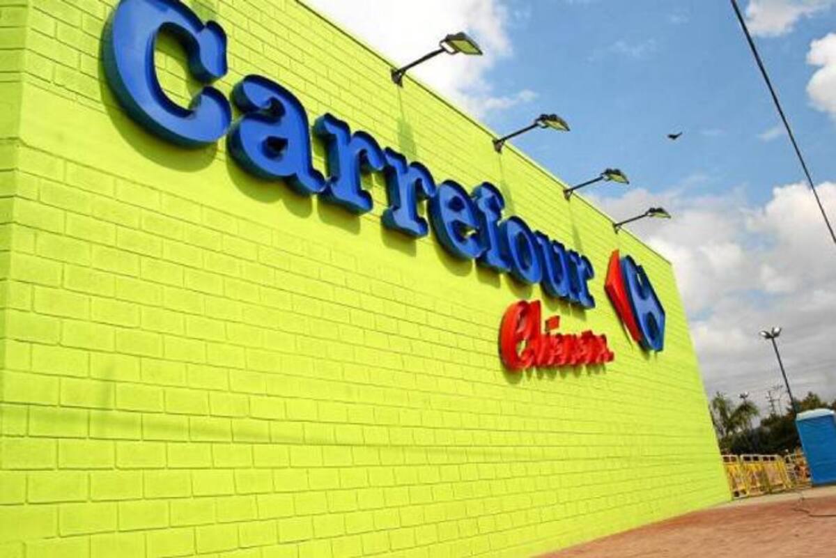 Carrefour cambia a Jumbo COLPRENSA