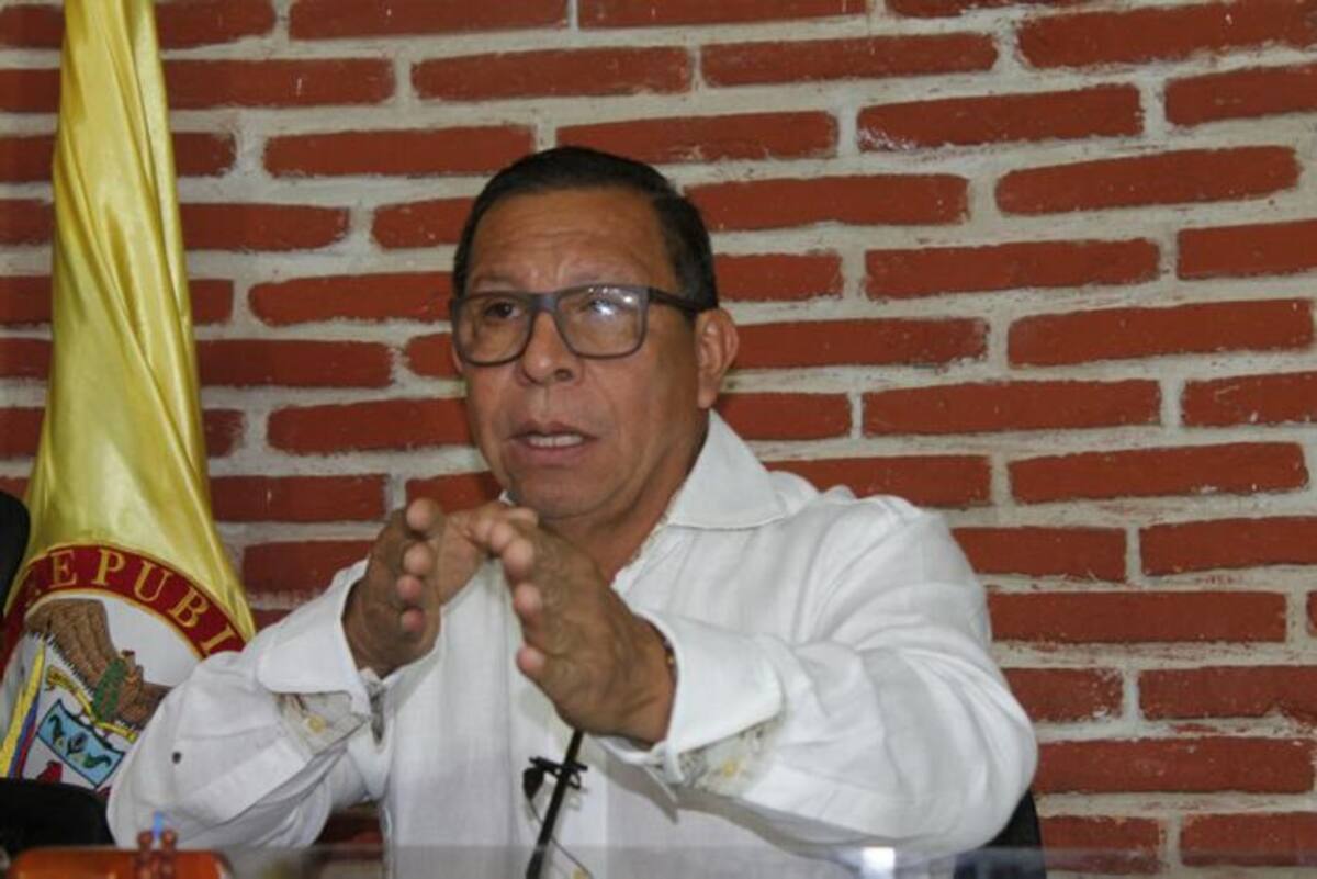 César Pión, presidente de la Comisión Primera. ARCHIVO