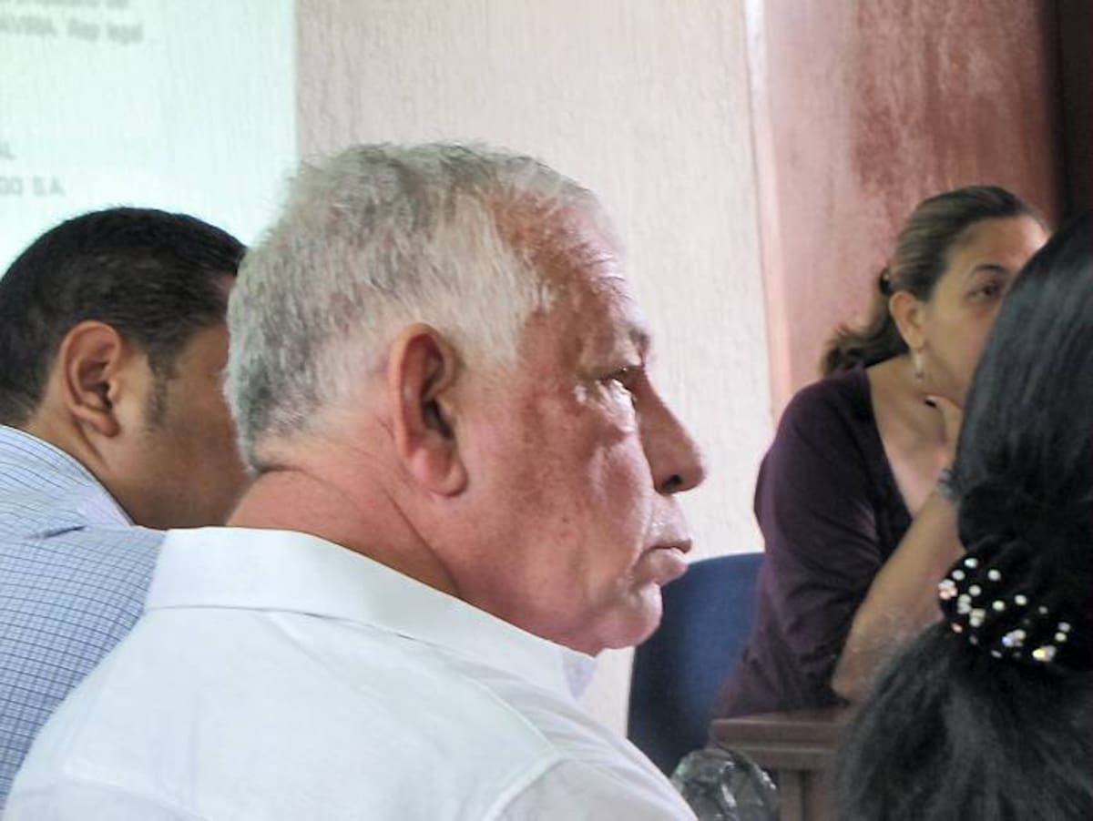 Alberto Jacinto Vásquez.