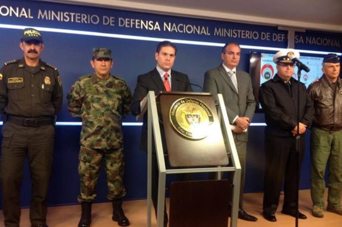 El anuncio fue realizado en rueda de prensa por el ministro de Defensa, Juan Carlos Pinzón. CORTESÍA