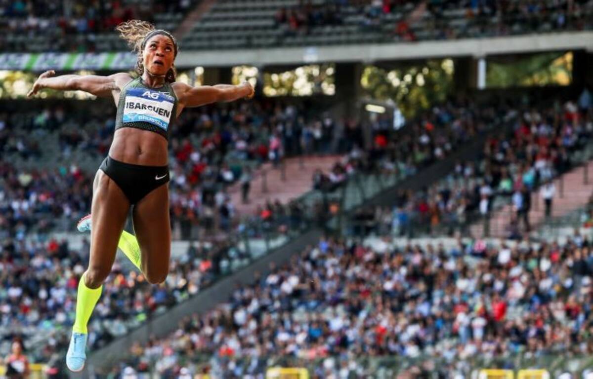 Caterine Ibargüen se impuso en el salto largo. EFE STEPHANIE LECOCQ