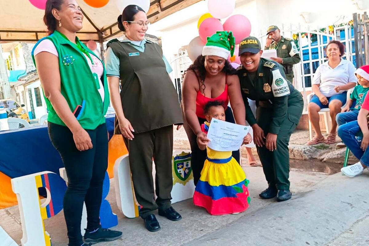 Con éxito culminó el programa “Abre tus ojos” de la Policía de Cartagena