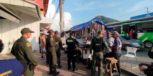 Vendedores informales de Bazurto se comprometen a organizar sus negocios