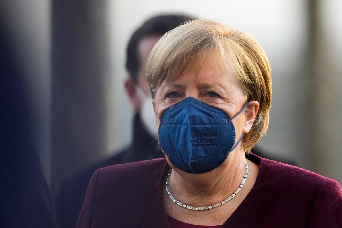 Angela Merkel: “La gente tiene el deber de vacunarse”