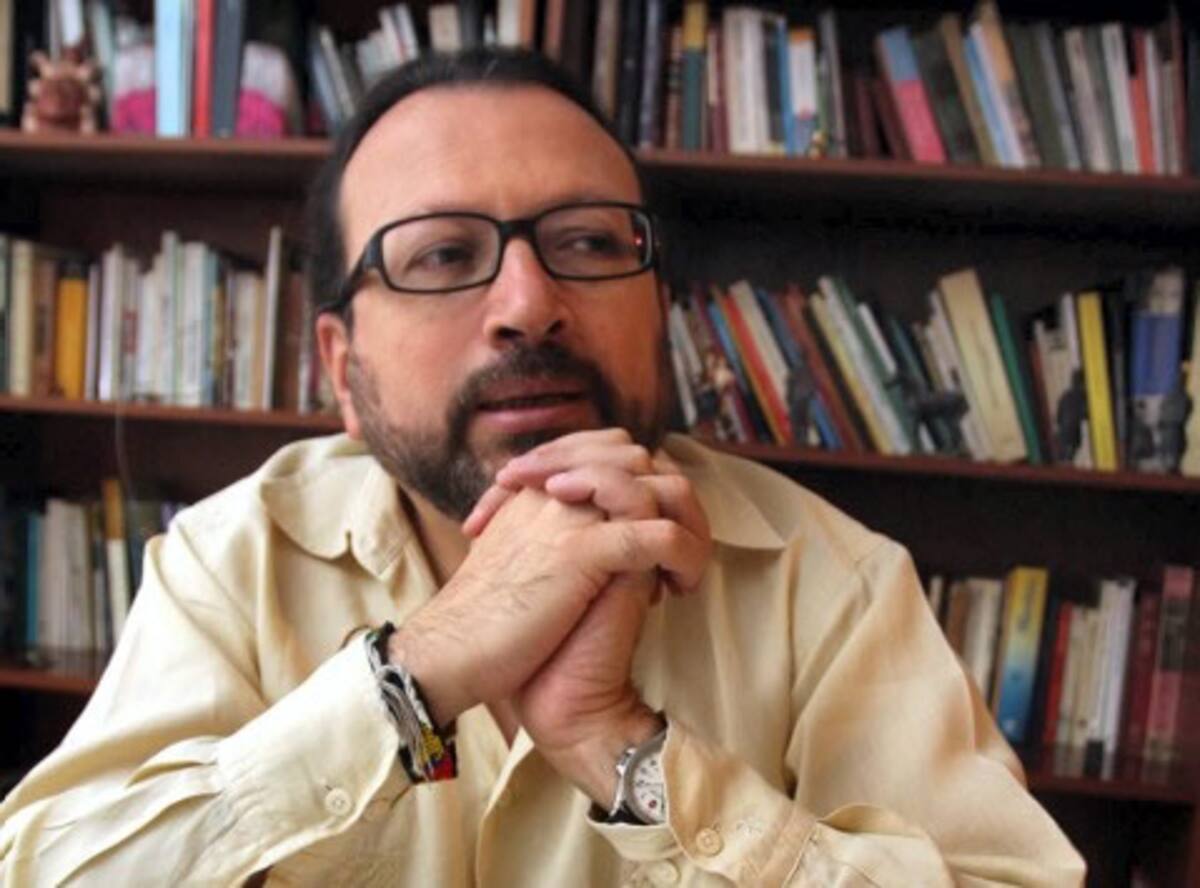 El escritor colombiano William Ospina, con su obra ‘El país de la canela%, ganó este jueves 3 de junio el XVI Premio Internacional de Novela Rómulo Gallegos.