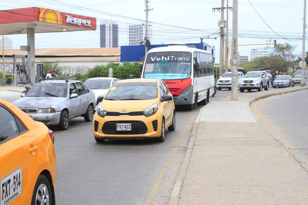 Reacciones ante aumento de tarifas en buses del TPC y taxis