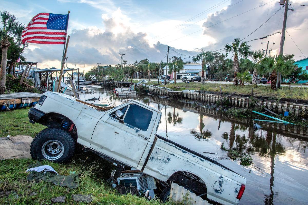 Idalia se degrada a tormenta tropical a su paso por Georgia y las Carolinas