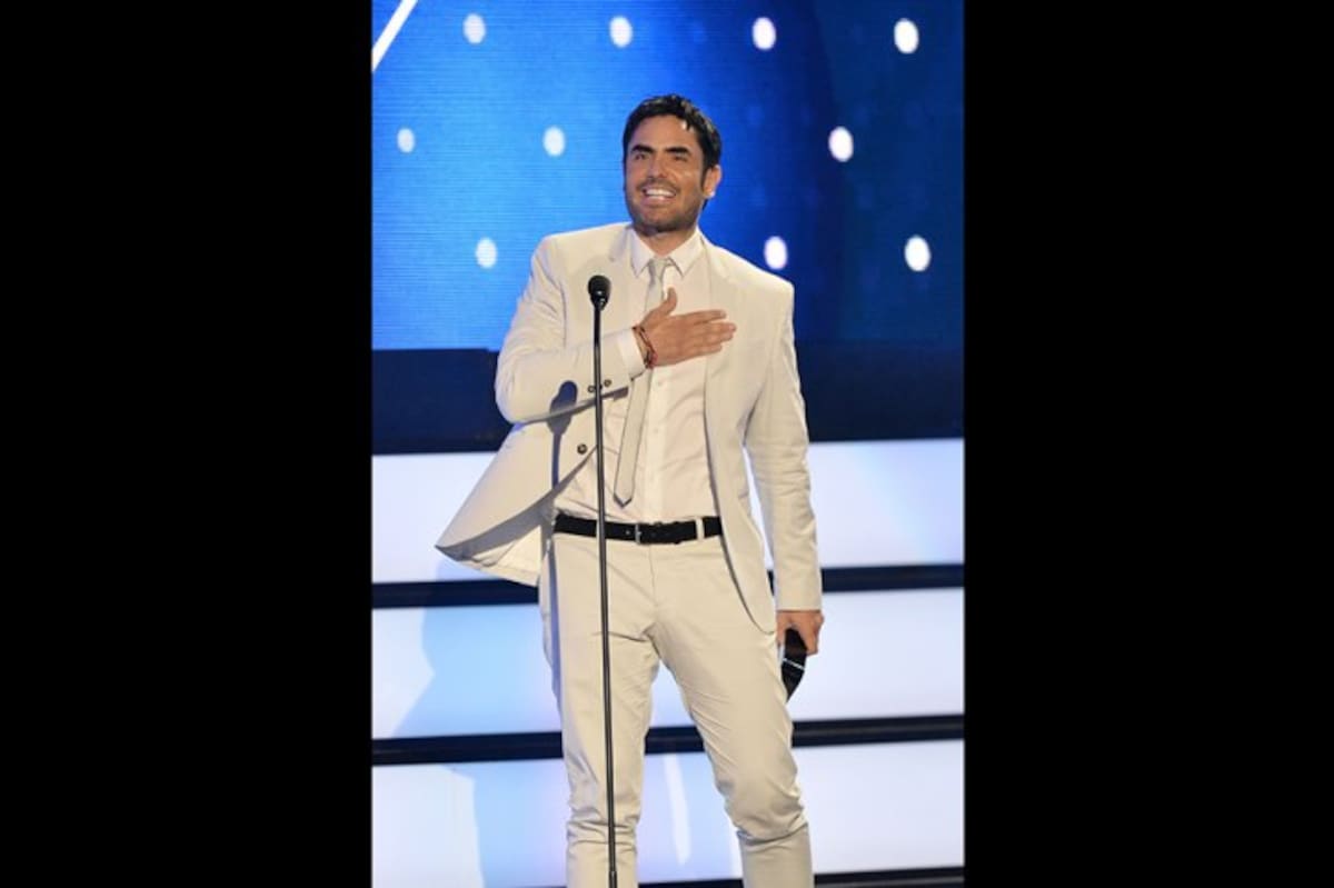 Lincoln Palomeque ganó en la categoría Mejor Actor Favorito Súper Serie. AFP
