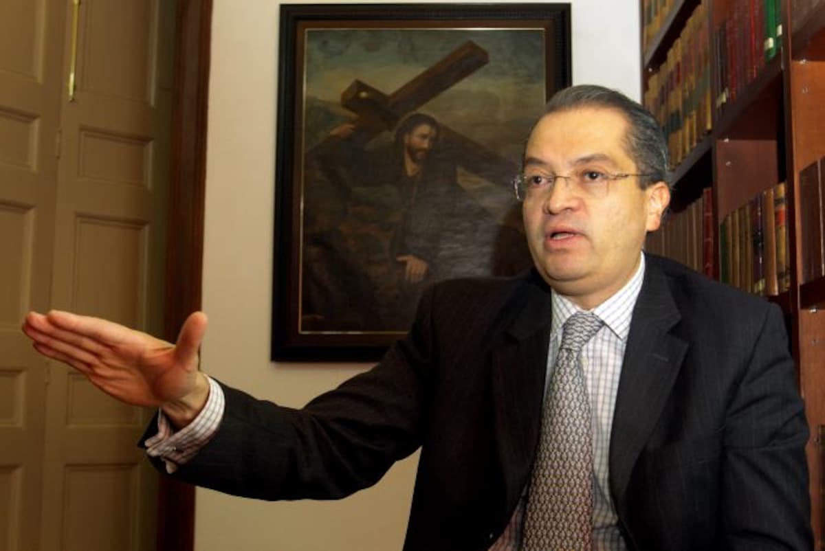 El ministro del Interior, Fernando Carrillo se pronunció acerca de las discusiones sobre el fuero militar. COLPRENSA