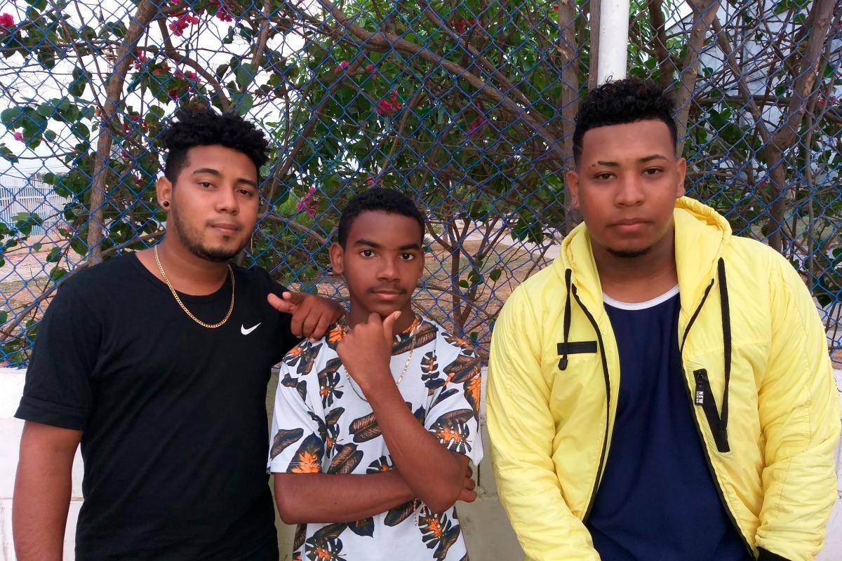 Cartageneros cantan ‘Loco me tienes’ a ritmo de dancehall