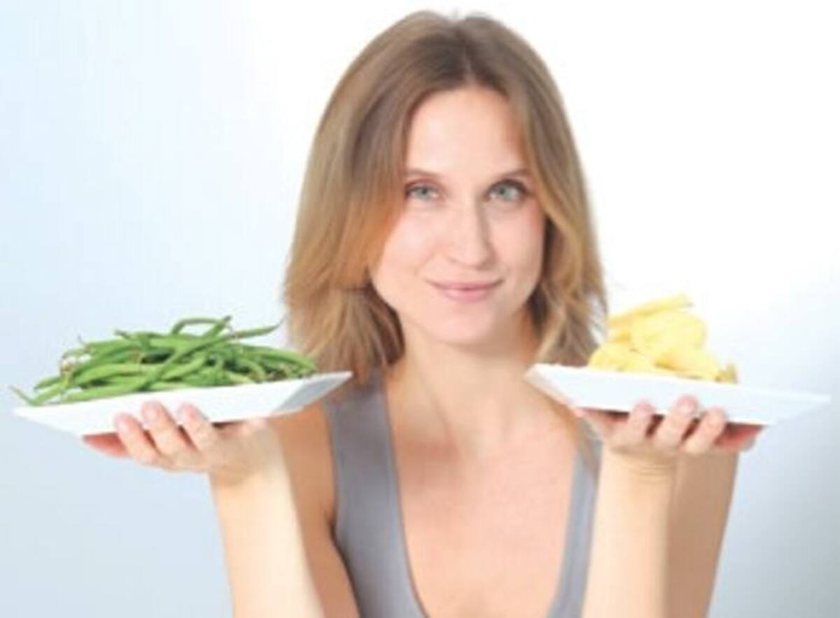 A LOS 40: La clave está en los antioxidantes, sustancias que previenen el efecto de los radicales libres sobre nuestro cuerpo, culpables del envejecimiento prematuro de las células.