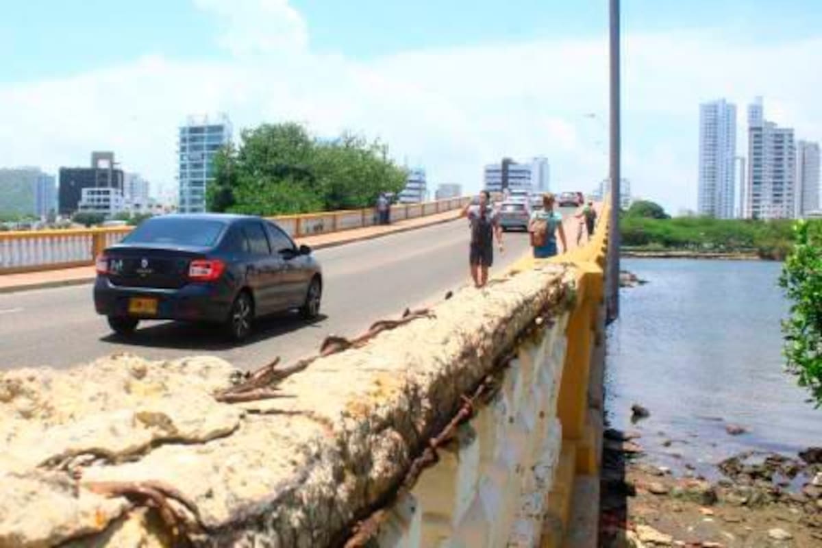 Vecinos de Manga cerrarían su barrio por puente “a punto de caerse”
