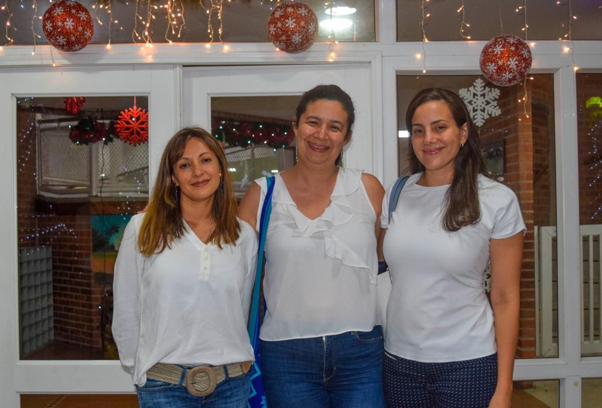 Ingrid Caballero, Verena Vergara y María Rosario Amín.