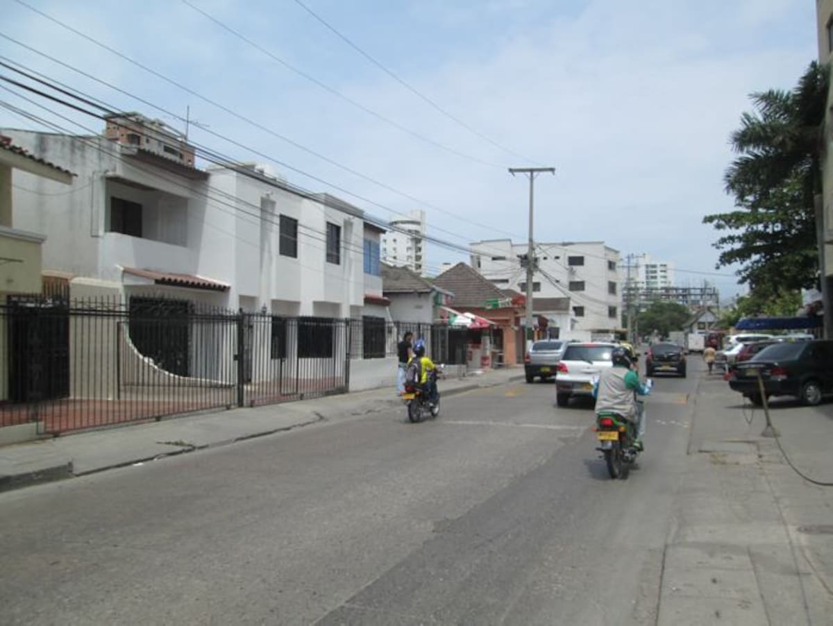 Cuarta Avenida de Manga PEDRO TORRES, GENTE BAHÍA - EL UNIVERSAL